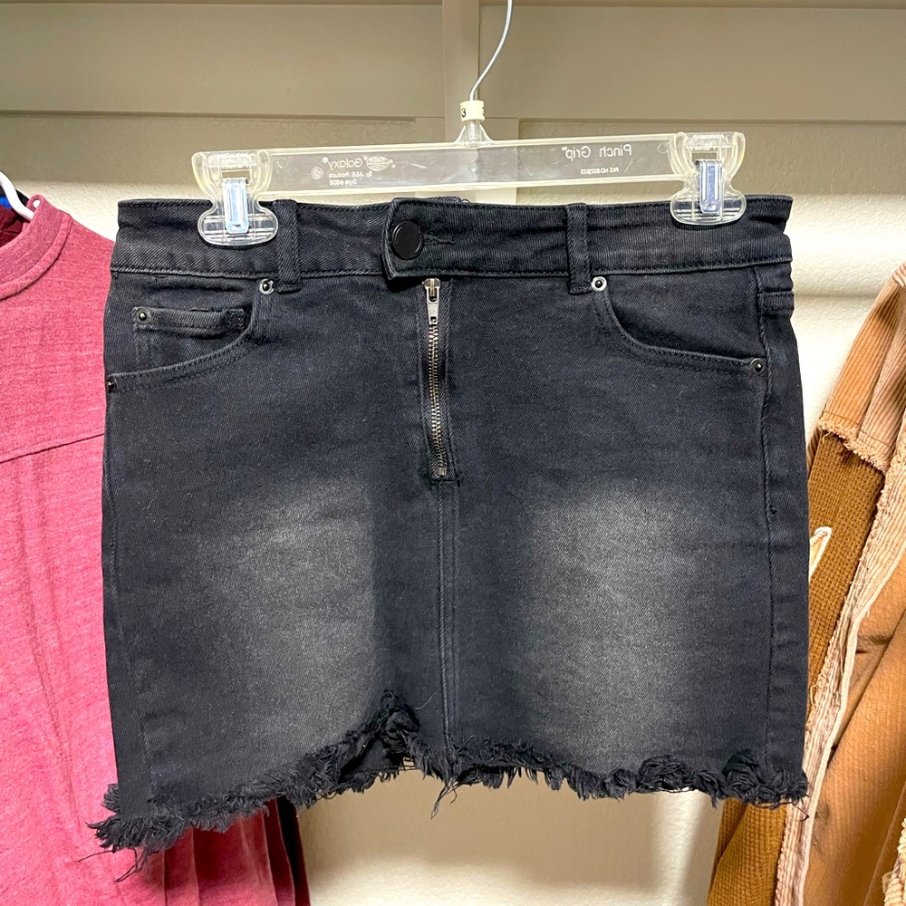 Gianni Bini mini skirt